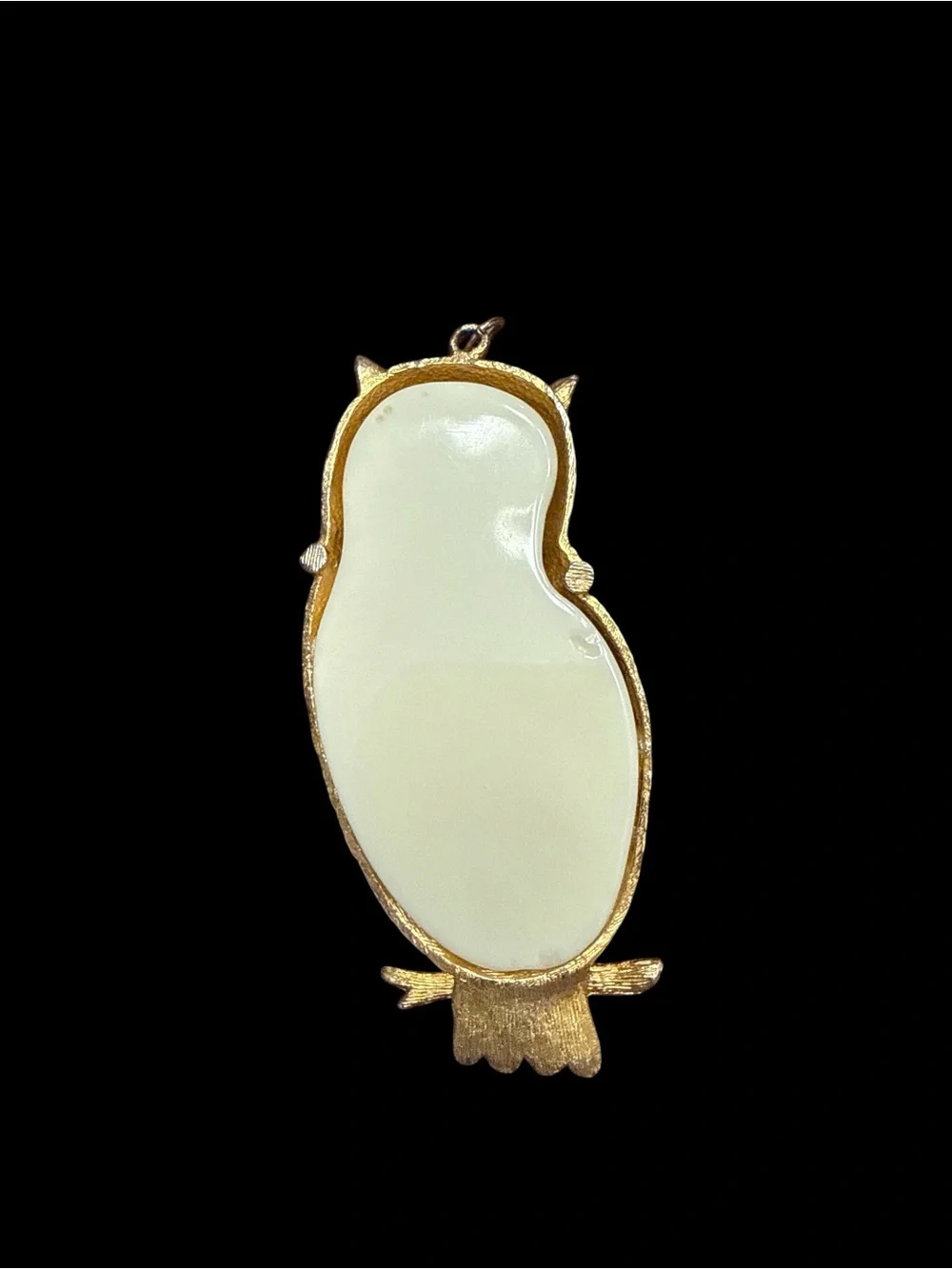 Vintage 70s Gold Tone Owl Pendant Necklace Cream Jelly Belly